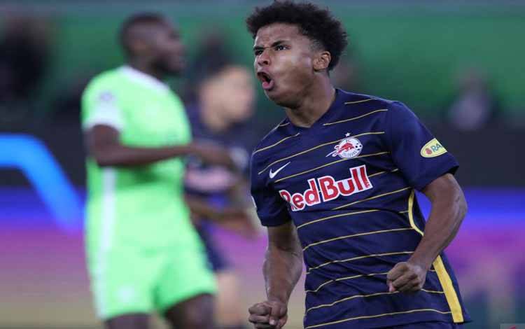 Dortmund Langsung Boyong Karim Adeyemi untuk Gantikan Erling Haaland