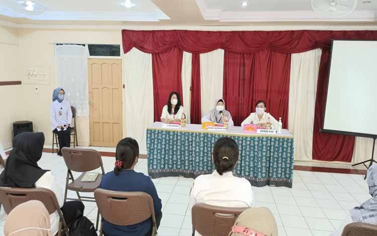 Suasana saat Dinkes Kapuas gelar koordinasi dan evaluasi program imunisasi