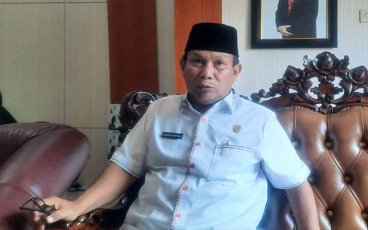 Dewan Kobar Minta DPKH Segera Lakukan Observasi Putus Mata Rantai Penyebaran PMK