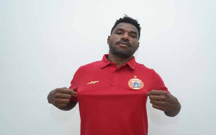 Persija Rekrut Penyerang Tersubur PON Papua Ricky Cawor