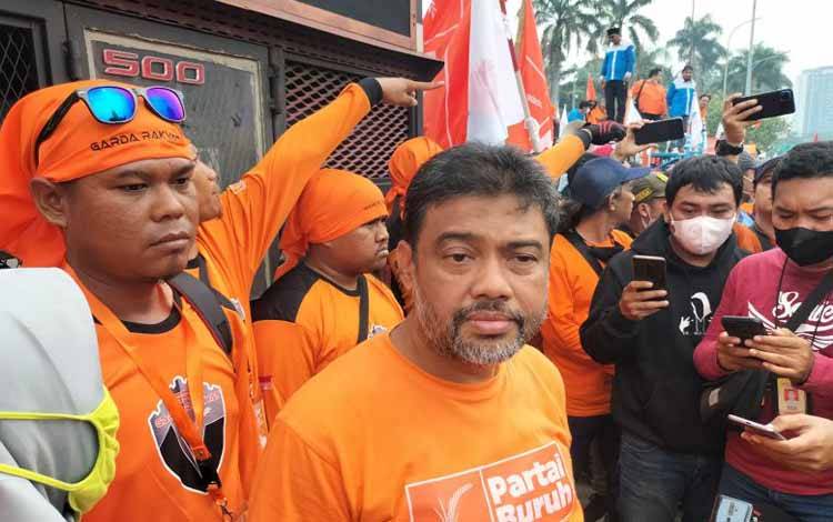 Aktivis Buruh Sebut Pengemudi Ojol Layak Dapatkan Jaminan Pensiun