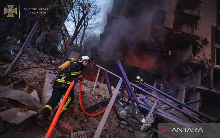 Rudal Hantam Infrastruktur Militer di Wilayah Lviv Ukraina