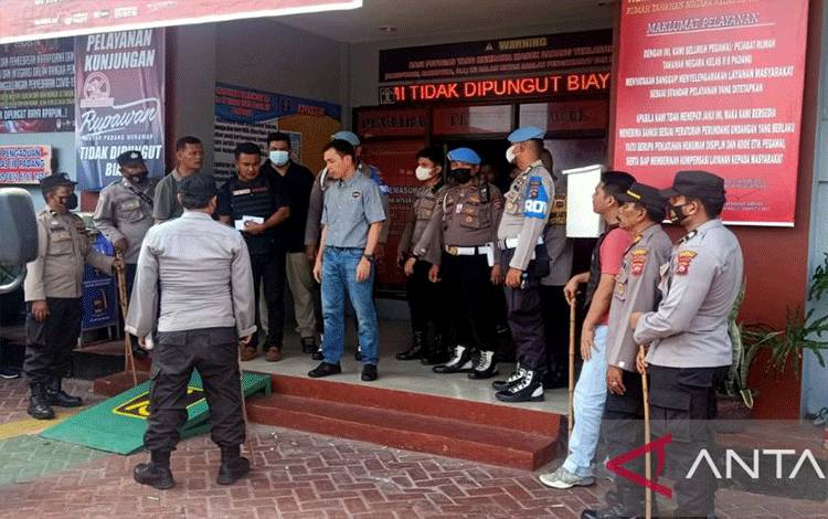 Kemenkumham Pindahkan 25 Narapidana Provokator Keributan Rutan Padang
