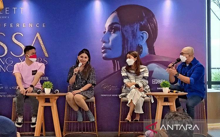 Rossa Bakal Pakai Busana Rancangan Iris van Herpen di Konser Mendatang