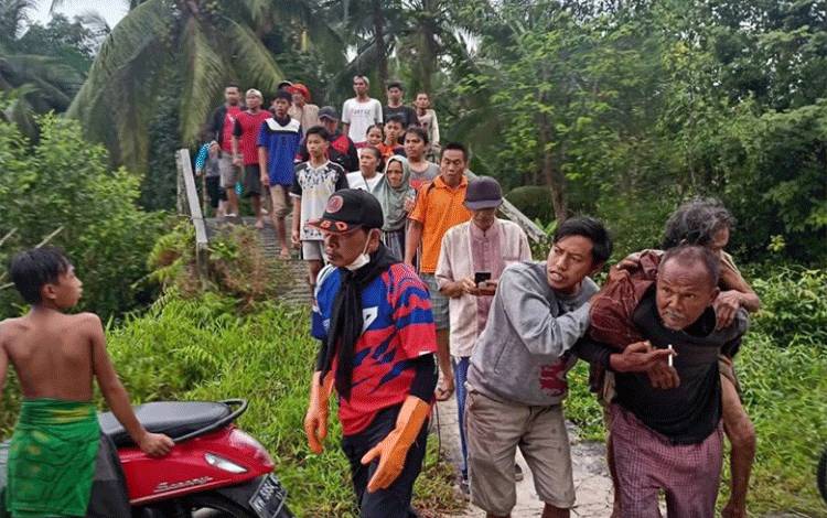 4 Hari Menghilang, Nenek Juleha Ditemukan Lemas di Kebun Kelapa?