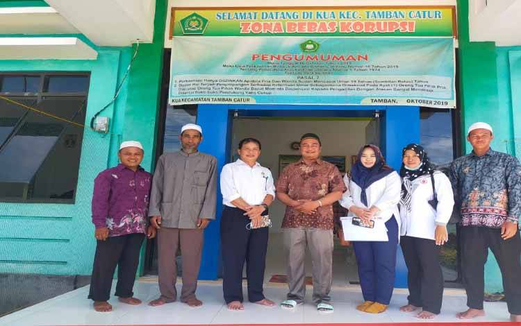 KUA Tamban Catur dan Puskesmas Tamban Baru Jalin Kerja Sama Cek Kesehatan Catin