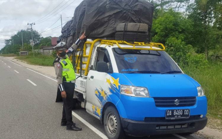 Satlantas Polres Katingan Tertibkan Truk dan Odol