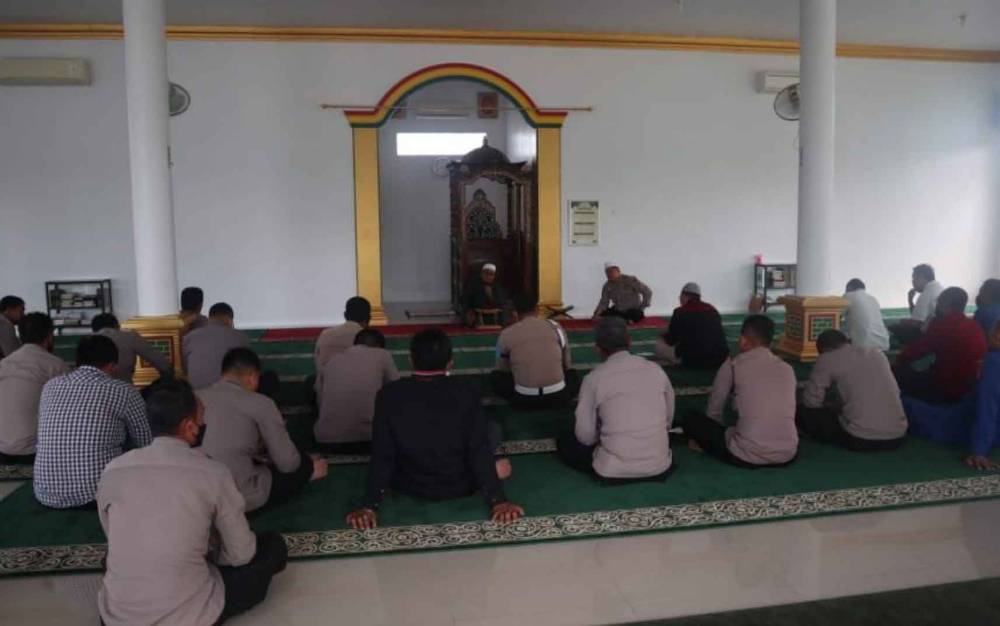 Polres Kapuas Tingkatkan Karakter Personel Lewat Binrohtal