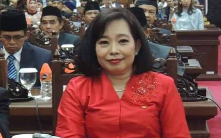 Srikandi DPRD Ini Ingatkan Semua Pihak Terus Jaga Keberadaan Satwa Langka di Kalteng