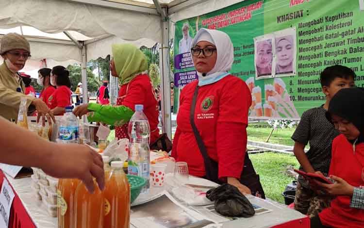 Kegiatan bazar di Kantor Gubernur Kalteng baru baru ini