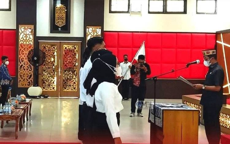 Bupati Murung Raya Pesan ini kepada Pengurus HIMA Mura 2022-2024