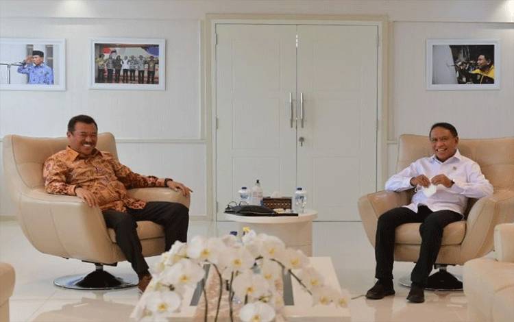 Menpora-Dubes RI Bahas Potensi Kerja Sama Sepak Bola dengan Portugal