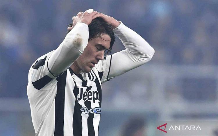 Dusan Vlahovic Alami Cedera Serius, Terancam Absen hingga Lima Bulan