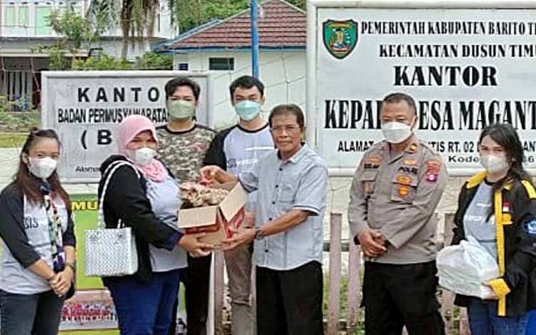 SMAN 1 Tamiang Layang Salurkan Donasi Masyarakat untuk Korban Banjir