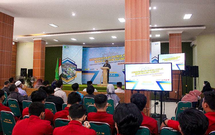 UMPR Gelar Pelatihan Hadapi Dunia Kerja bagi Calon Alumni