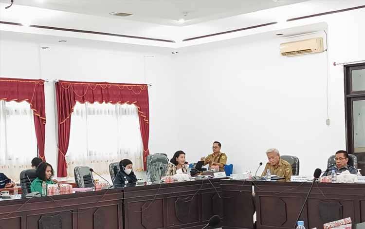 Bapemperda DPRD Gunung Mas Pastikan Raperda Pengakuan dan Perlindungan Masyarakat Hukum Adat Berpihak pada Masyarakat