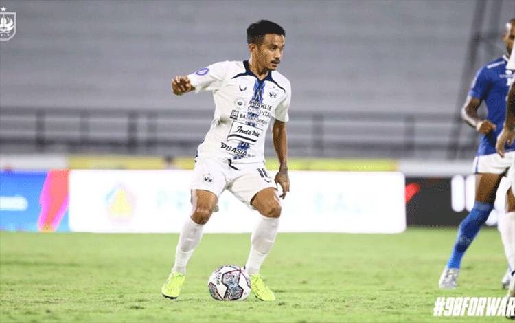 PSIS Semarang Resmi Lepas Finky Pasamba