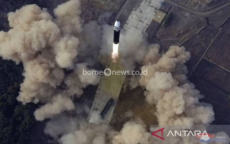 Korut Luncurkan 8 Rudal Usai AS-Korsel Gelar Latihan Perang
