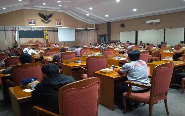 DPRD Kotim Ramai-ramai "Keroyok" PT BSK Agar Izinnya Dicabut