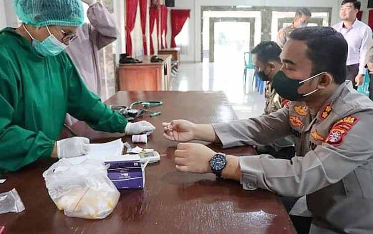 Polres Barito Timur Gelar Bakti Kesehatan Donor Darah