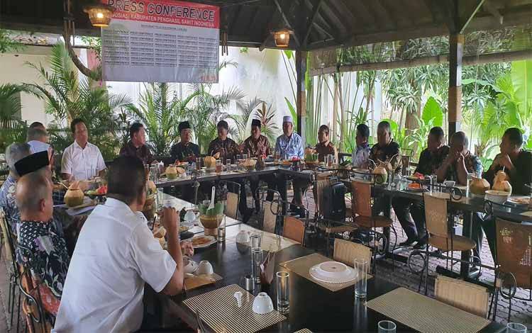 Bupati Seruyan Terpilih Sebagai Ketua Umum AKPSI
