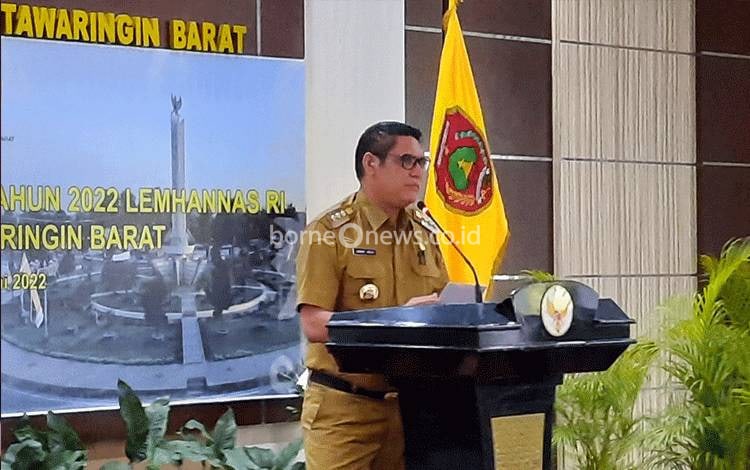 Pj Bupati Ajak Pejabat Pemkab Kobar Peka Terhadap Situasi Wilayahnya