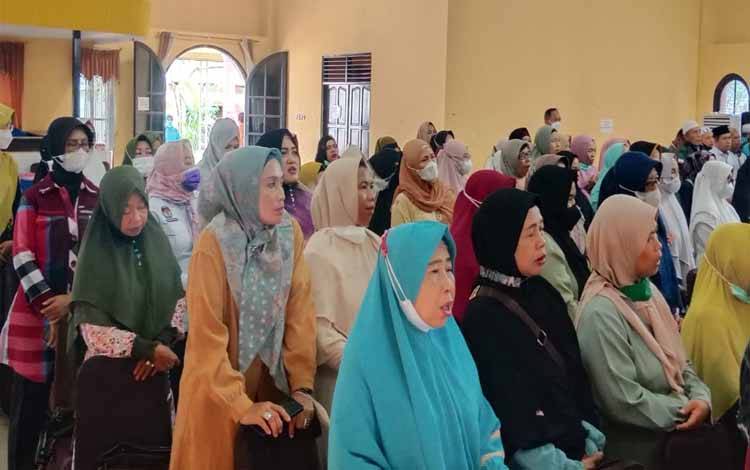 Calon Jamaah Haji Palangka Raya mengikuti manasik