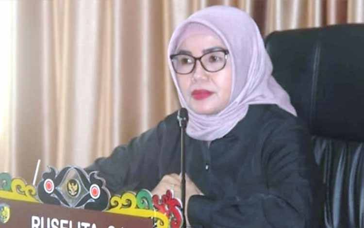Dewan: Harga Minyak Goreng Kemasan Masih Memberatkan Masyarakat