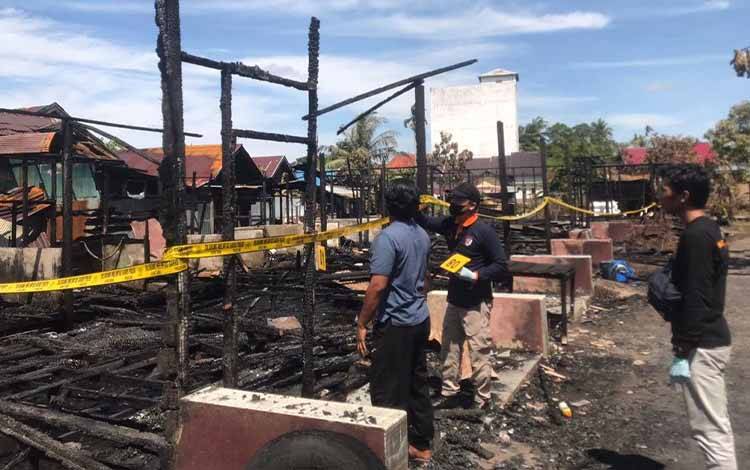 Satreskrim Polres Seruyan Olah TKP Kebakaran di Kuala Pembuang  ?