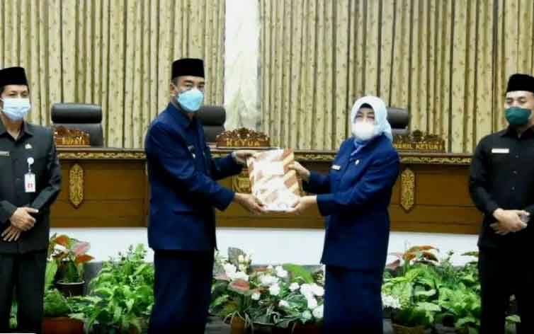 DPRD Barito Utara Gelar Rapat Paripurna Persetujuan Gedung dan Pertanggungjawaban APBD 2021
