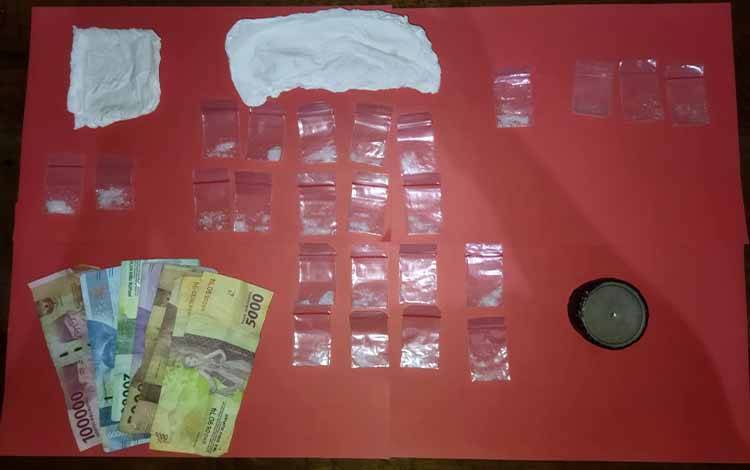 Edarkan Sabu, Seorang IRT Desa Sembuluh Diringkus Polisi