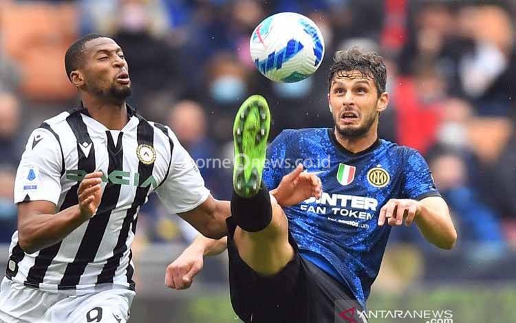 Monza Amankan Jasa Bek Senior Andrea Ranocchia
