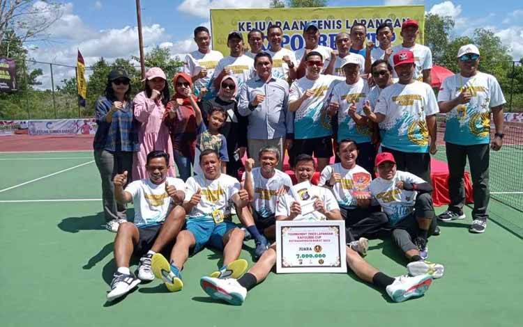 Pj Bupati Kobar Harapkan Atlet Tenis Berkembang
