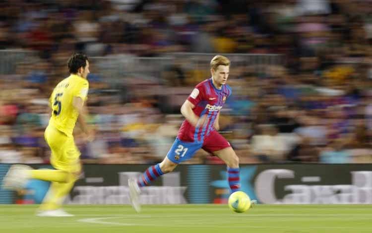 MU Ajukan Penawaran Kedua untuk Frenkie de Jong
