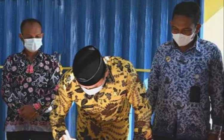 Bupati Resmikan Pasar Baharu di Kecamatan Lamandau