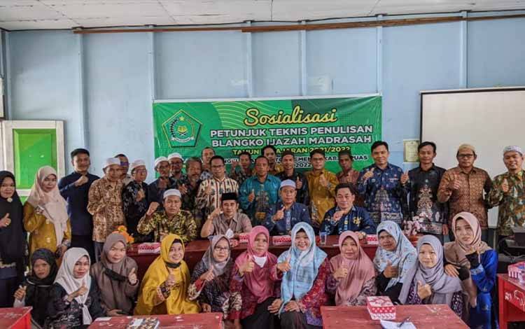 KKM MTs dan MI Ikuti Sosialisasi Petunjuk Teknis Penulisan Ijazah