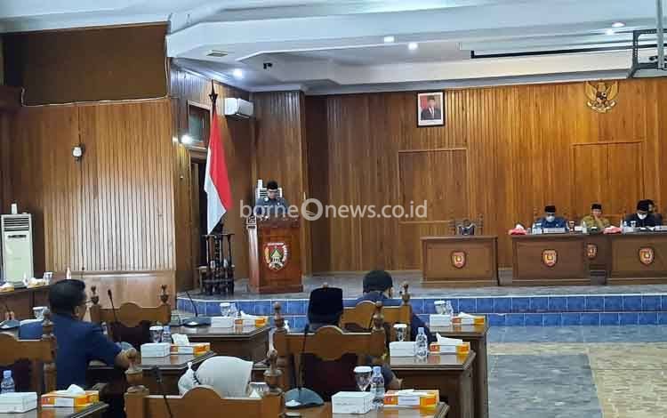 Seluruh Fraksi DPRD Kobar Sepakati Raperda Pertanggung Jawaban APBD 2021