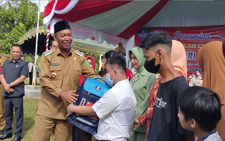 15 Anak Berkebutuhan Khusus Daftar ke SLB Negeri 1 Sukamara