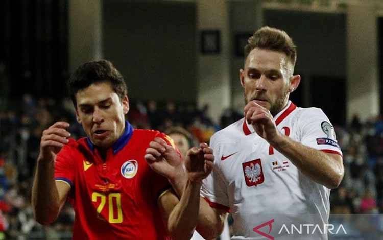 Bek Polandia Tersisih dari Timnas Lantaran Bertahan di Liga Rusia