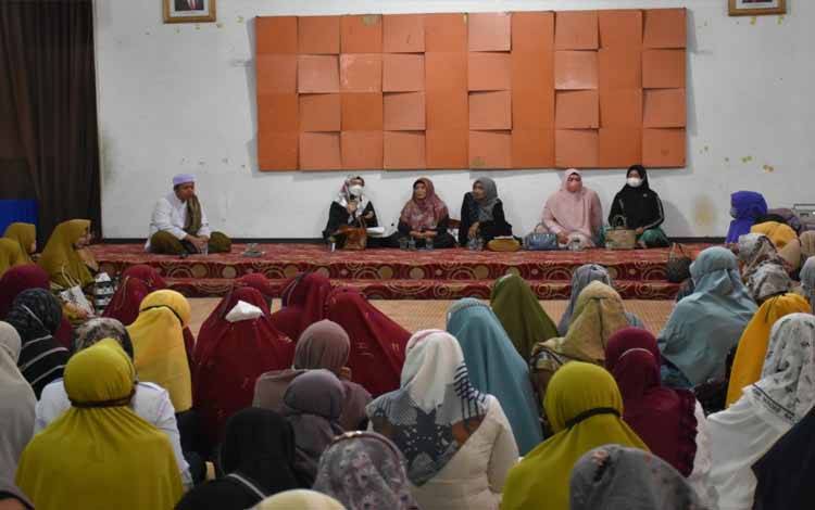 Pengajian Al Maratussholihah Kapuas Kembali Gelar Pengajian Rutin