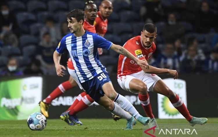 Fabio Vieira Jadi Rekrutan Ketiga Arsenal Musim Panas ini