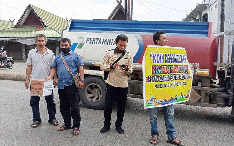 Ketua Asosiasi Pedagang Pasar Tamiang Layang Ikut Galang Donasi untuk Atlet Popprov