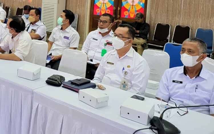 Kegiatan Fasilitasi Rancangan Akhir RKPD Provinsi Kalteng 2023 bersama Kemendagri di Aula Bappedalitbang Kalteng