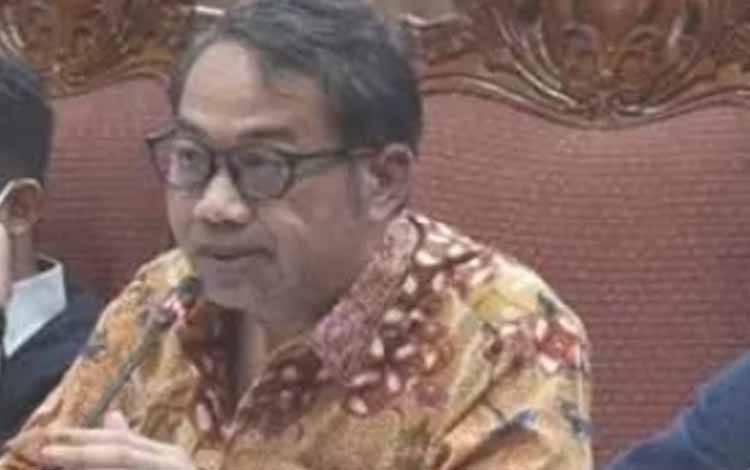 Tindak Tegas Pengendara Truk yang Bawa CPO Sampai Tumpah