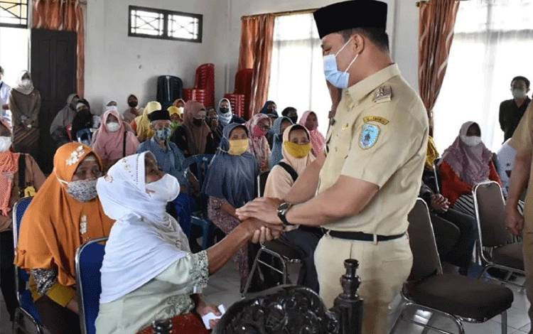 Kecamatan Lamandau Kekurangan Tenaga Pengajar
