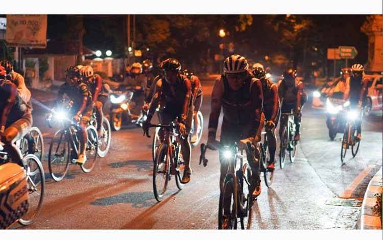 64 Pesepeda Gowes Presisi Selesaikan 508 Km Kurang dari Sehari