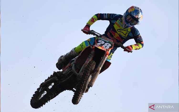 Tom Vialle Terbaik di Kelas MX2 Seri MXGP Indonesia