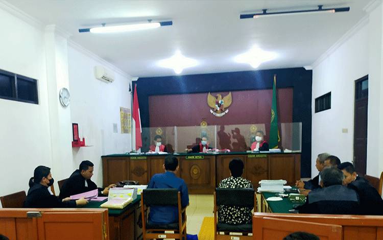 Terdakwa Pemalsuan Surat Terancam 5,6 Tahun Penjara