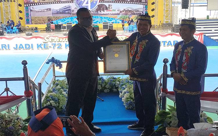Rekor Muri dan Rekor Dunia Jadi Hadiah di Hari Jadi Barito Utara