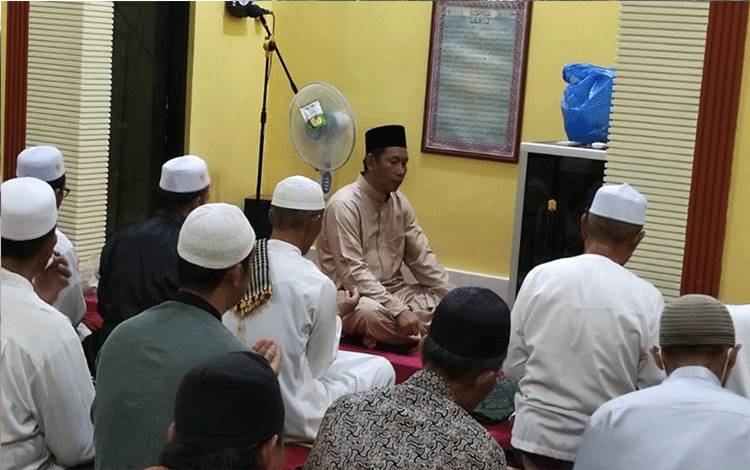 Langgar Darul Muhajirin Kapuas Raih Peringkat Dua Nasional DMI Award
